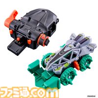 『クラッシュギア』世代歓喜の新ホビー『バラバライド』バンダイから9月19日に発売。“車 × 破壊”がコンセプトの電動四輪駆動バトル玩具