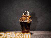 『進撃の巨人』厨二病テーマカフェが開催決定。作中でハンジにめちゃくちゃツッコまれた「そういう時期」