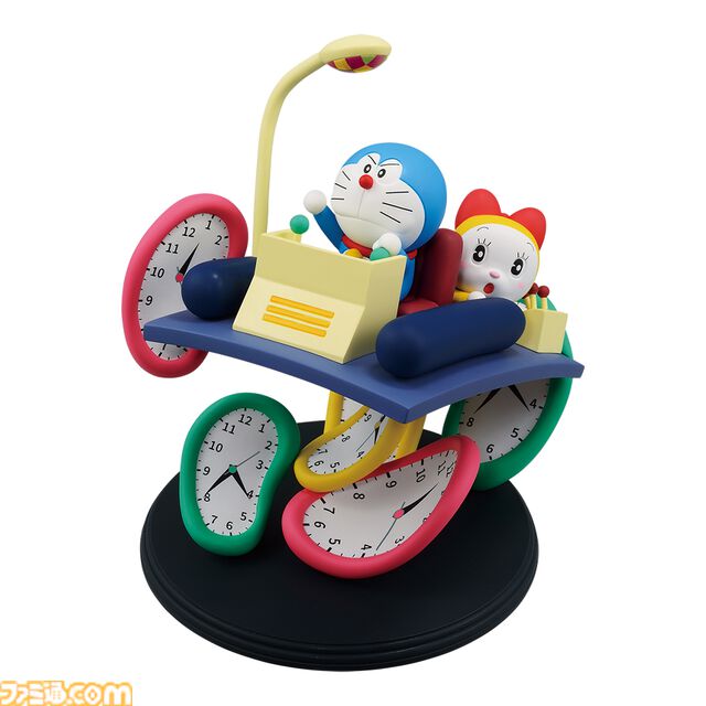 『ドラえもん』ひみつ道具がテーマの一番くじが本日（6/22）より販売開始。大迫力なタイムマシンフィギュアをはじめ、飾って楽しいオシャレなグッズ多数