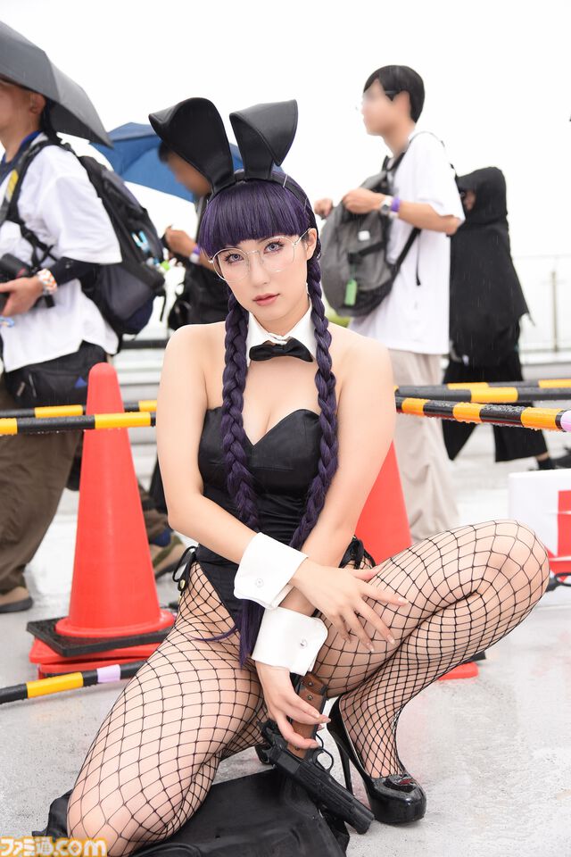 【コミケ108】『NIKKE』水着シンデレラ、『アズレン』RQニュージャージー、『スト6』不知火舞に『モンハン』モンちゃんまで……豪雨にも負けず、個性派コスプレイヤーが大集結