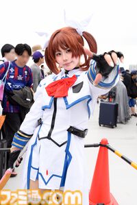 【コミケ108】『NIKKE』水着シンデレラ、『アズレン』RQニュージャージー、『スト6』不知火舞に『モンハン』モンちゃんまで……豪雨にも負けず、個性派コスプレイヤーが大集結