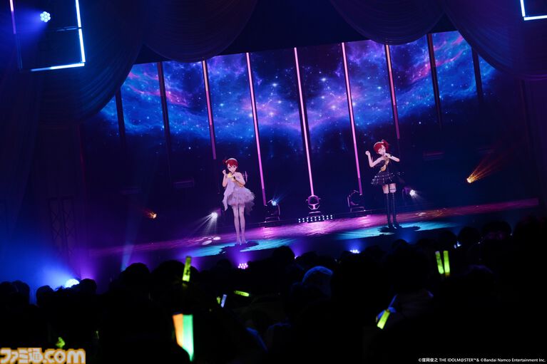 『アイマス』双海亜美・真美 twin live“ふたごぼしのつばさ”東京公演リポート。全曲ふたりでのステージで、新曲『北極星をズラしちゃえ！』でも一体感のあるパフォーマンスを披露。