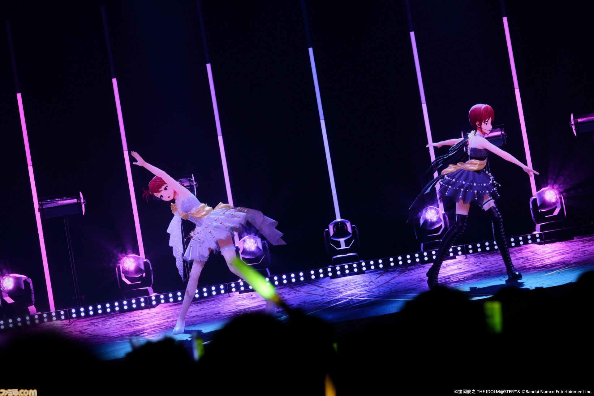 『アイマス』双海亜美・真美 twin live“ふたごぼしのつばさ”東京公演リポート。全曲ふたりでのステージで、新曲『北極星をズラしちゃえ！』でも一体感のあるパフォーマンスを披露。