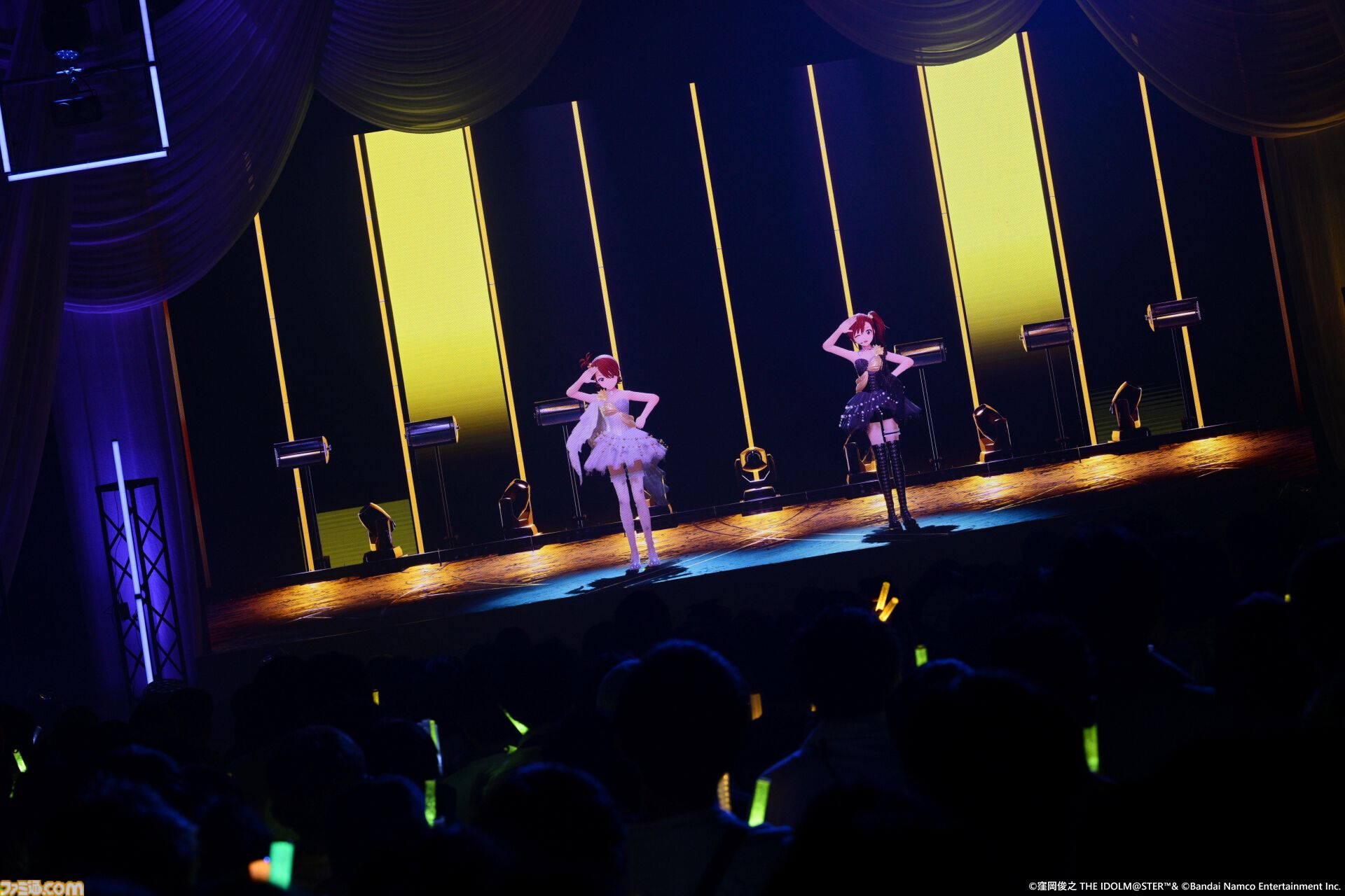『アイマス』双海亜美・真美 twin live“ふたごぼしのつばさ”東京公演リポート。全曲ふたりでのステージで、新曲『北極星をズラしちゃえ！』でも一体感のあるパフォーマンスを披露。