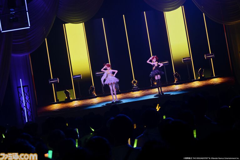 『アイマス』双海亜美・真美 twin live“ふたごぼしのつばさ”東京公演リポート。全曲ふたりでのステージで、新曲『北極星をズラしちゃえ！』でも一体感のあるパフォーマンスを披露。