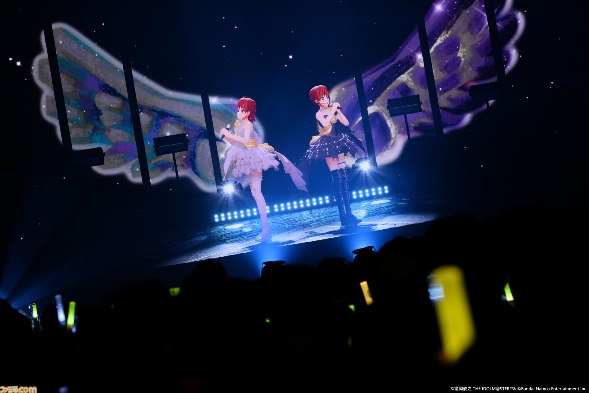 『アイマス』双海亜美・真美 twin live“ふたごぼしのつばさ”東京公演リポート。全曲ふたりでのステージで、新曲『北極星をズラしちゃえ！』でも一体感のあるパフォーマンスを披露。