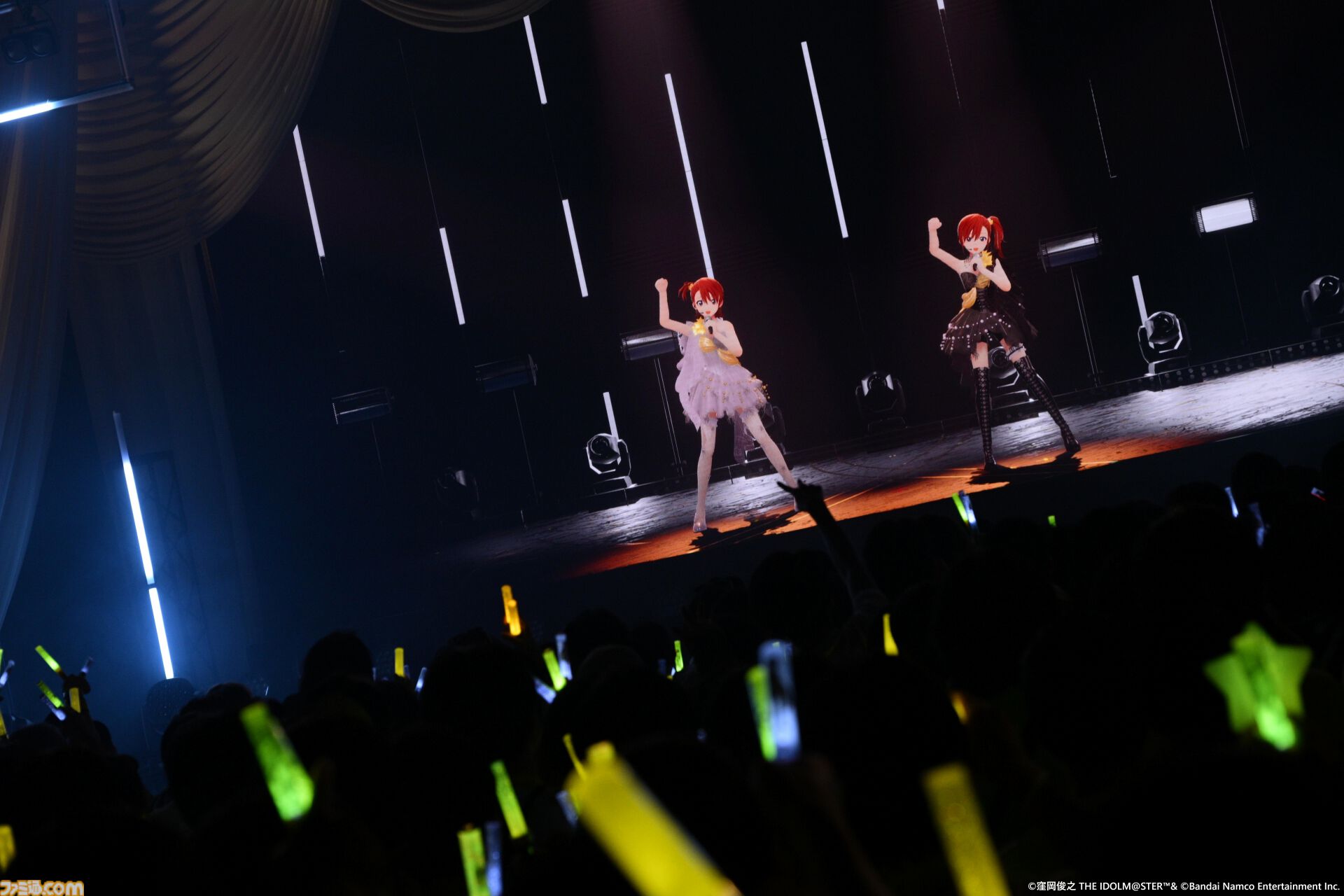 『アイマス』双海亜美・真美 twin live“ふたごぼしのつばさ”東京公演リポート。全曲ふたりでのステージで、新曲『北極星をズラしちゃえ！』でも一体感のあるパフォーマンスを披露。