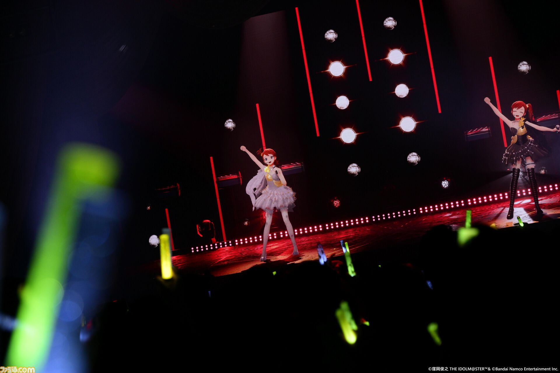 『アイマス』双海亜美・真美 twin live“ふたごぼしのつばさ”東京公演リポート。全曲ふたりでのステージで、新曲『北極星をズラしちゃえ！』でも一体感のあるパフォーマンスを披露。