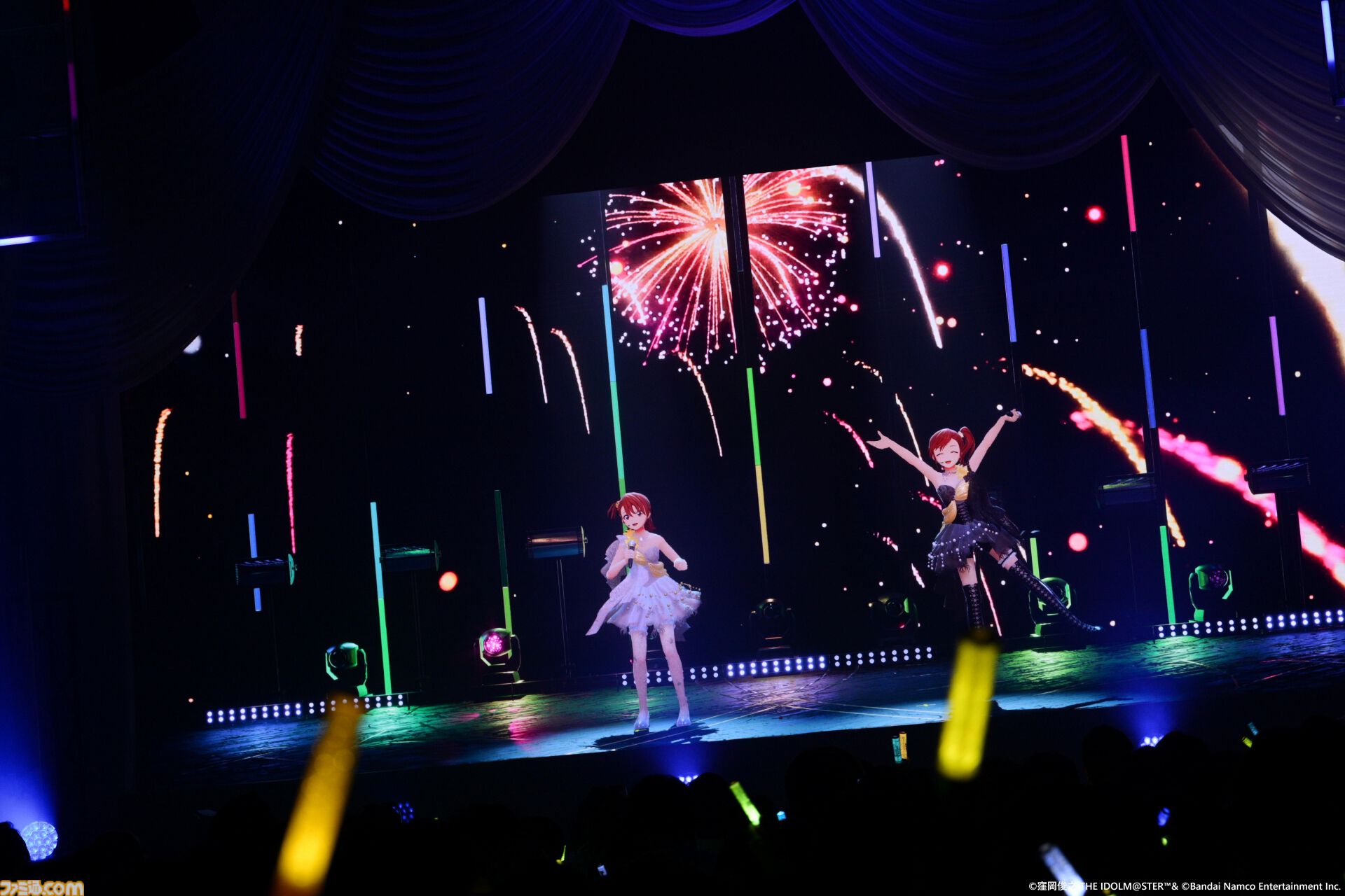 『アイマス』双海亜美・真美 twin live“ふたごぼしのつばさ”東京公演リポート。全曲ふたりでのステージで、新曲『北極星をズラしちゃえ！』でも一体感のあるパフォーマンスを披露。
