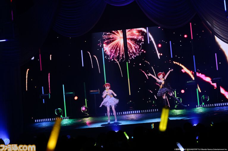 『アイマス』双海亜美・真美 twin live“ふたごぼしのつばさ”東京公演リポート。全曲ふたりでのステージで、新曲『北極星をズラしちゃえ！』でも一体感のあるパフォーマンスを披露。