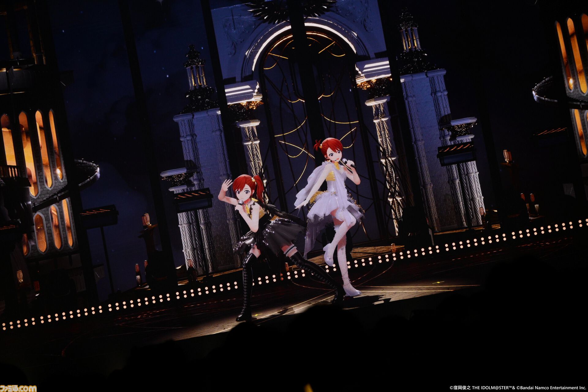『アイマス』双海亜美・真美 twin live“ふたごぼしのつばさ”東京公演リポート。全曲ふたりでのステージで、新曲『北極星をズラしちゃえ！』でも一体感のあるパフォーマンスを披露。