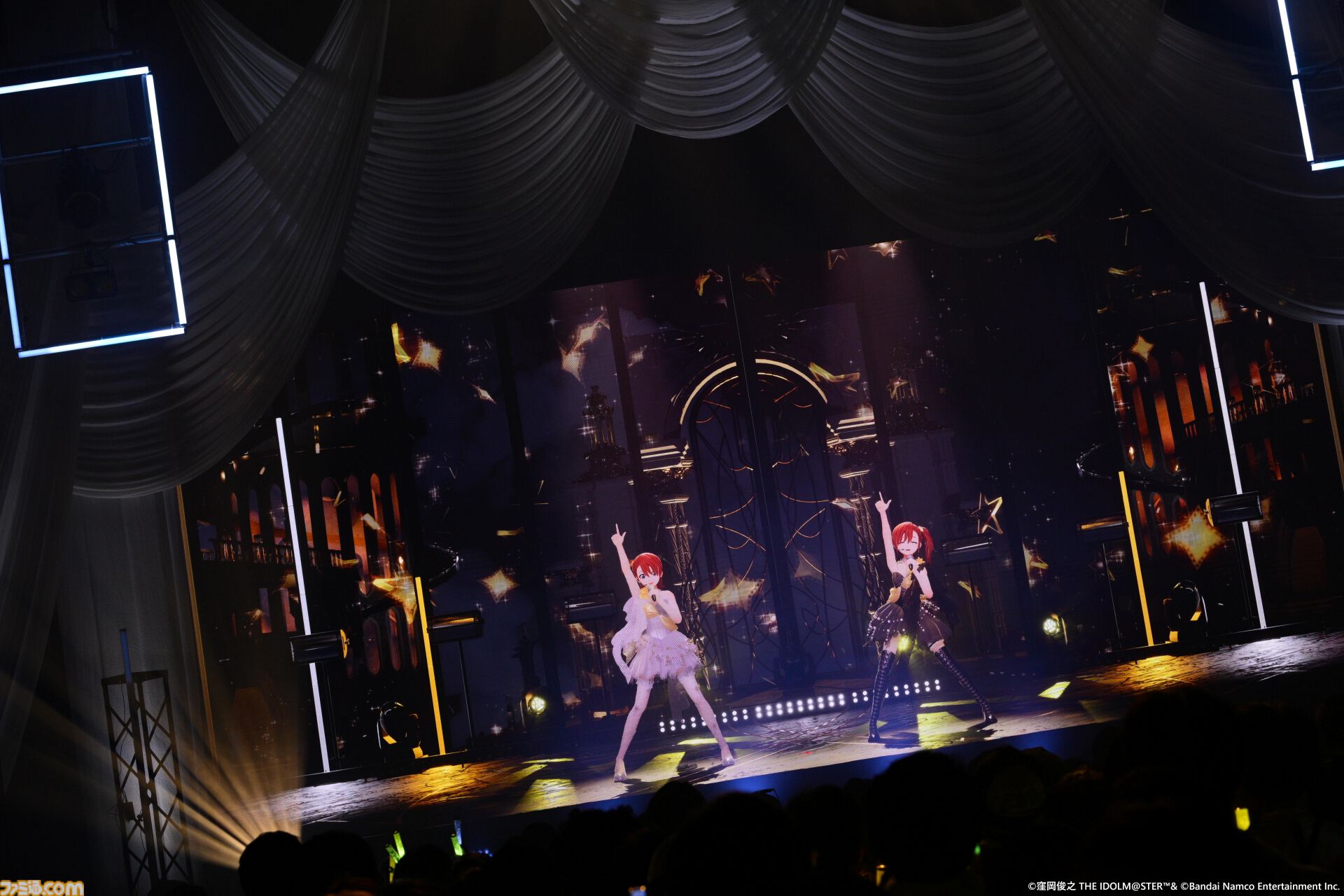 『アイマス』双海亜美・真美 twin live“ふたごぼしのつばさ”東京公演リポート。全曲ふたりでのステージで、新曲『北極星をズラしちゃえ！』でも一体感のあるパフォーマンスを披露。
