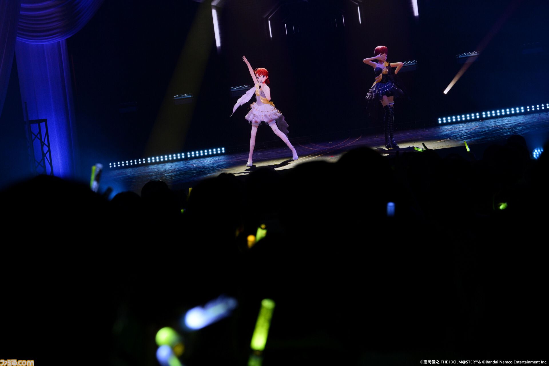 『アイマス』双海亜美・真美 twin live“ふたごぼしのつばさ”東京公演リポート。全曲ふたりでのステージで、新曲『北極星をズラしちゃえ！』でも一体感のあるパフォーマンスを披露。