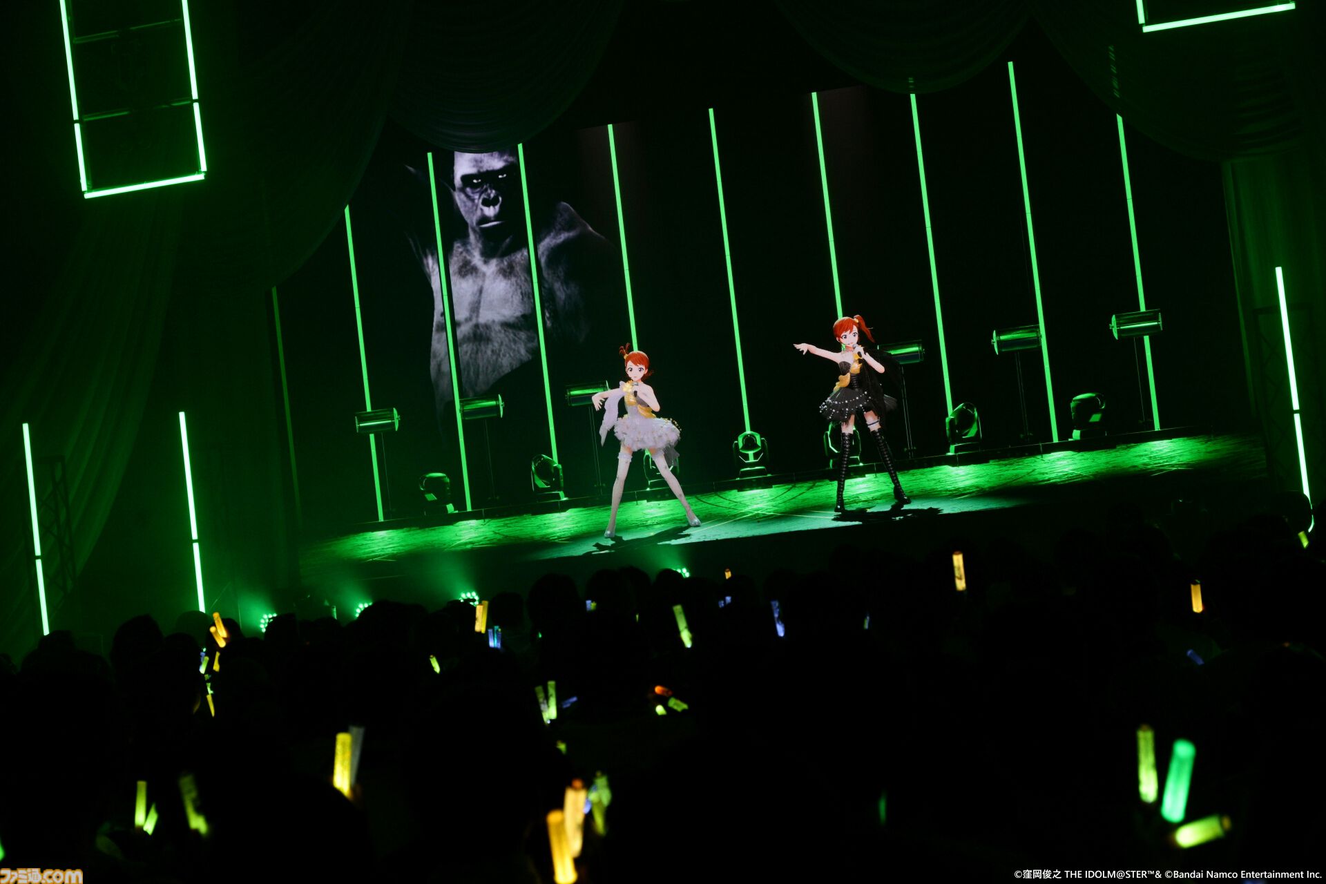 『アイマス』双海亜美・真美 twin live“ふたごぼしのつばさ”東京公演リポート。全曲ふたりでのステージで、新曲『北極星をズラしちゃえ！』でも一体感のあるパフォーマンスを披露。