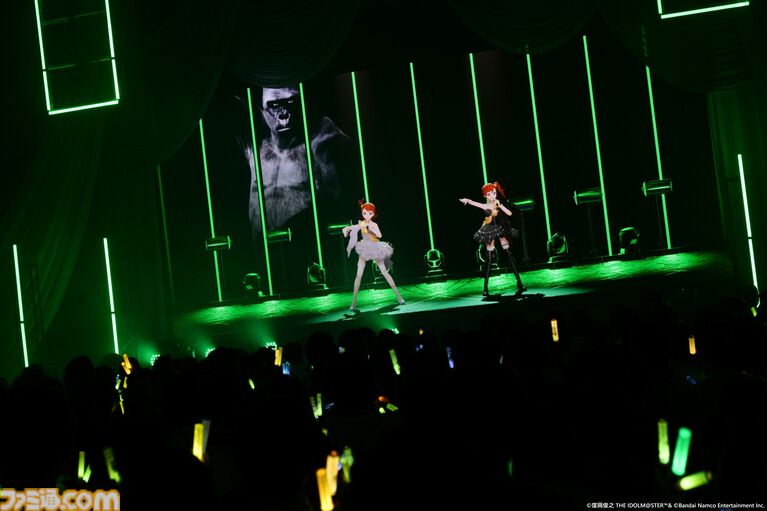 『アイマス』双海亜美・真美 twin live“ふたごぼしのつばさ”東京公演リポート。全曲ふたりでのステージで、新曲『北極星をズラしちゃえ！』でも一体感のあるパフォーマンスを披露。