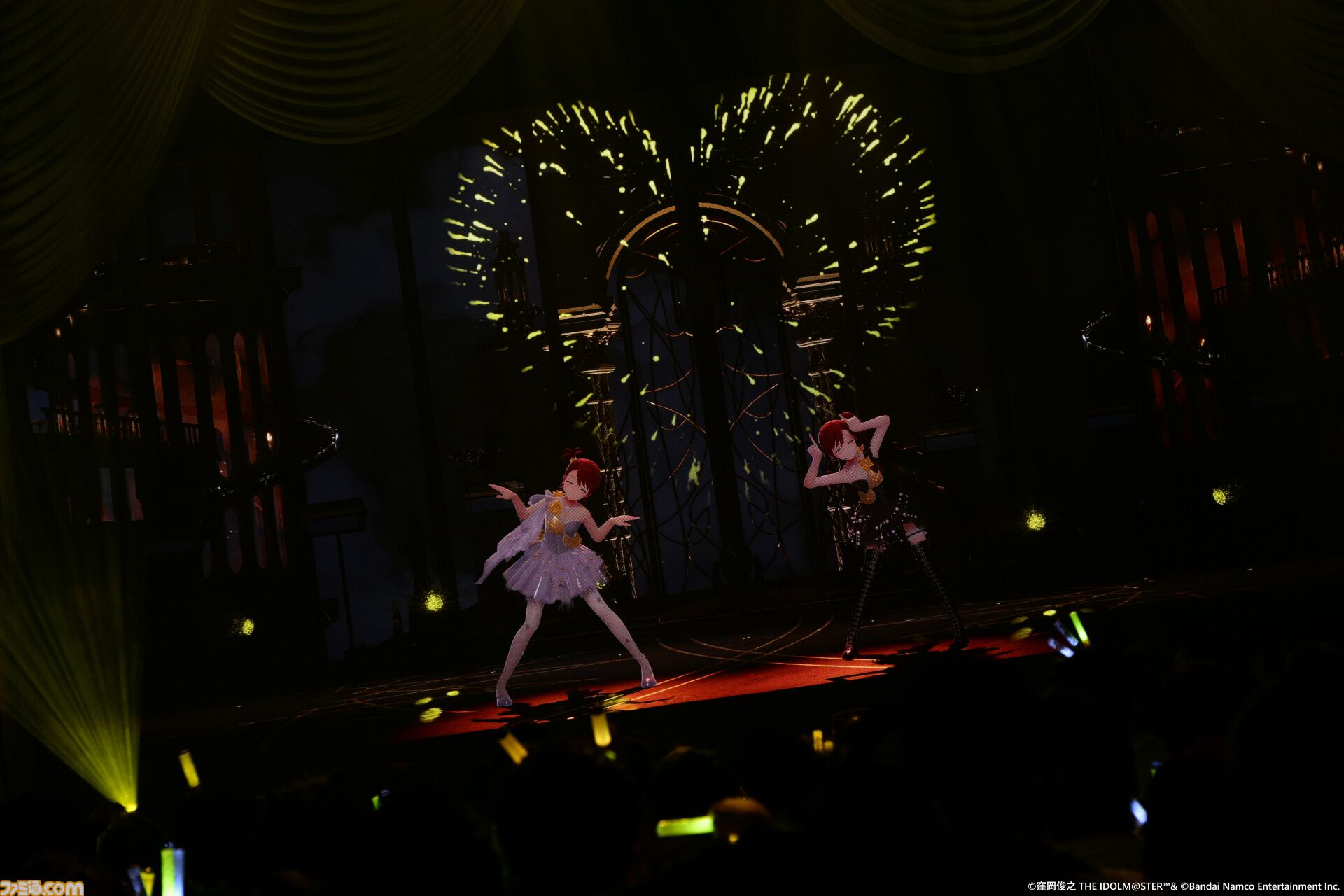 『アイマス』双海亜美・真美 twin live“ふたごぼしのつばさ”東京公演リポート。全曲ふたりでのステージで、新曲『北極星をズラしちゃえ！』でも一体感のあるパフォーマンスを披露。
