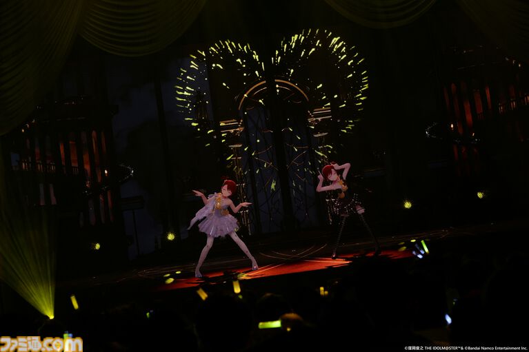 『アイマス』双海亜美・真美 twin live“ふたごぼしのつばさ”東京公演リポート。全曲ふたりでのステージで、新曲『北極星をズラしちゃえ！』でも一体感のあるパフォーマンスを披露。