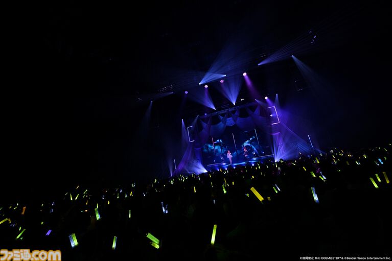 『アイマス』双海亜美・真美 twin live“ふたごぼしのつばさ”東京公演リポート。全曲ふたりでのステージで、新曲『北極星をズラしちゃえ！』でも一体感のあるパフォーマンスを披露。