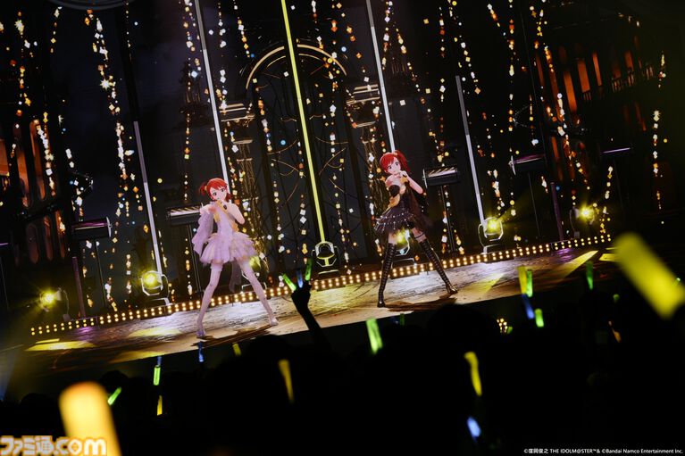『アイマス』双海亜美・真美 twin live“ふたごぼしのつばさ”東京公演リポート。全曲ふたりでのステージで、新曲『北極星をズラしちゃえ！』でも一体感のあるパフォーマンスを披露。