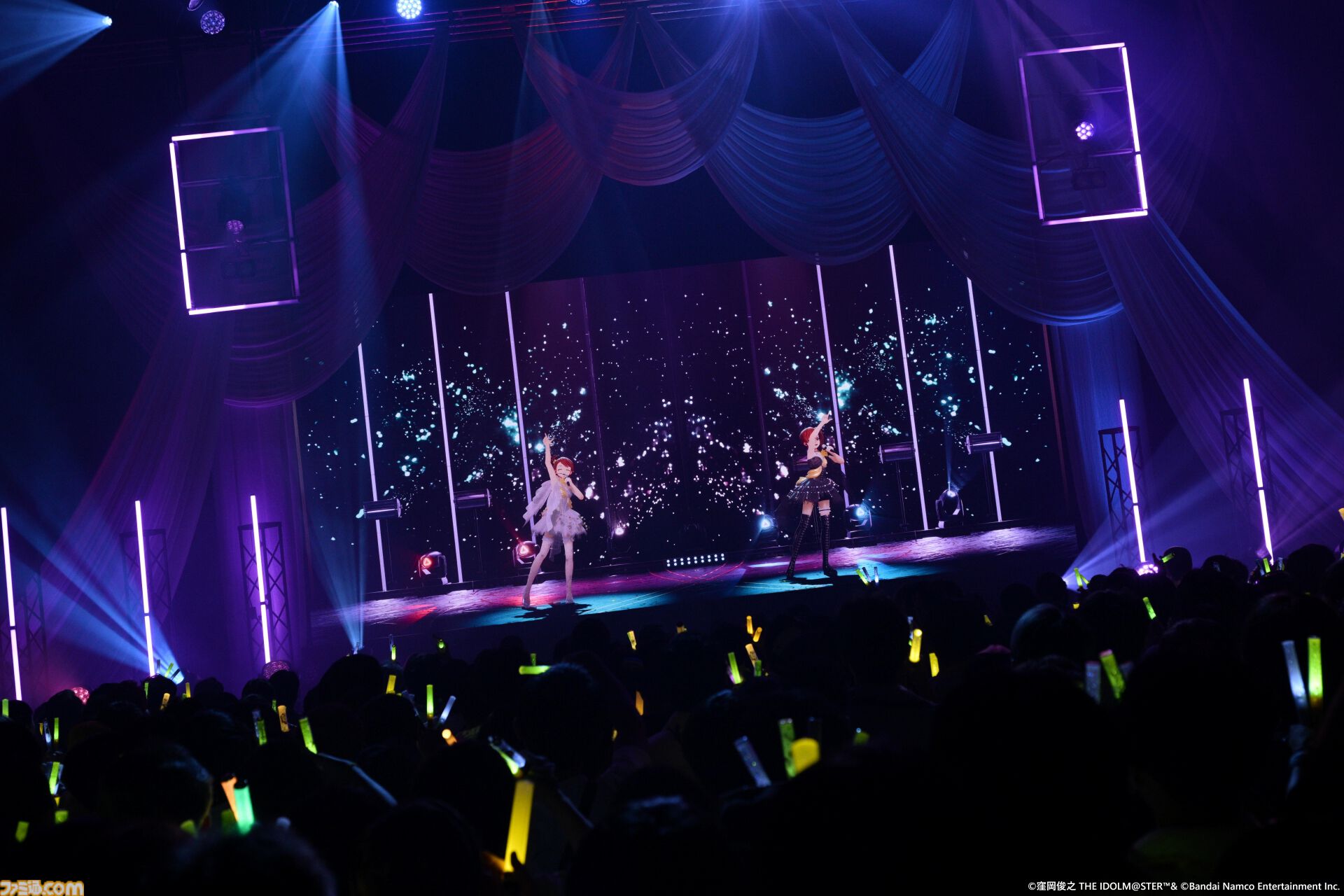 『アイマス』双海亜美・真美 twin live“ふたごぼしのつばさ”東京公演リポート。全曲ふたりでのステージで、新曲『北極星をズラしちゃえ！』でも一体感のあるパフォーマンスを披露。