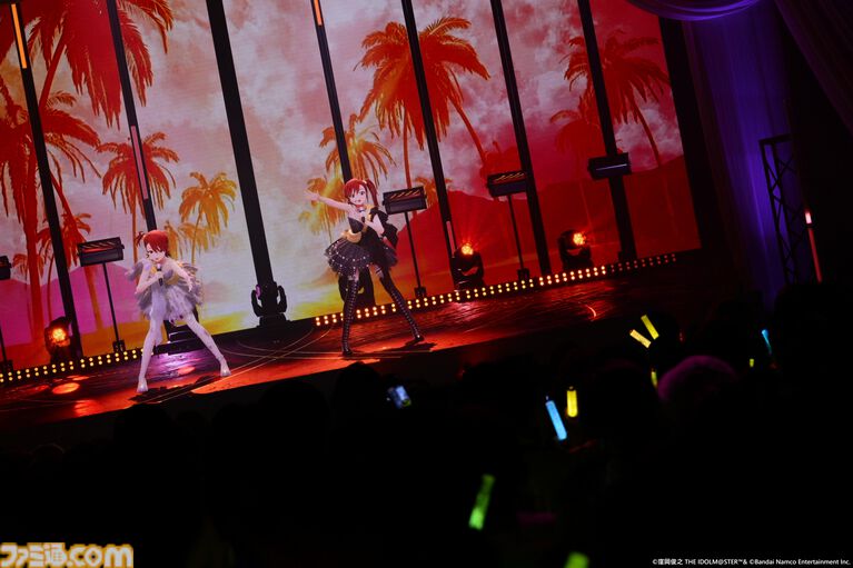 『アイマス』双海亜美・真美 twin live“ふたごぼしのつばさ”東京公演リポート。全曲ふたりでのステージで、新曲『北極星をズラしちゃえ！』でも一体感のあるパフォーマンスを披露。