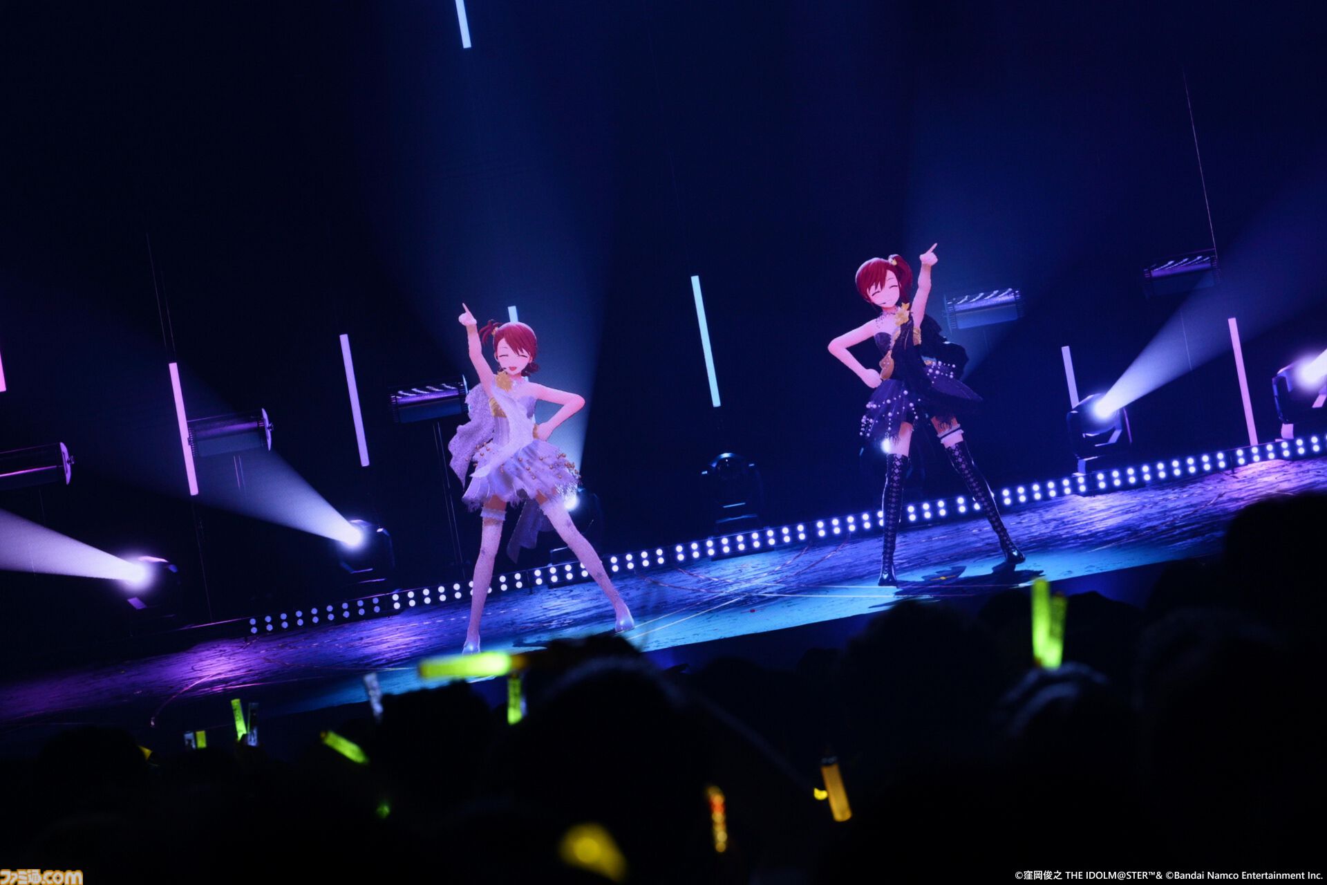 『アイマス』双海亜美・真美 twin live“ふたごぼしのつばさ”東京公演リポート。全曲ふたりでのステージで、新曲『北極星をズラしちゃえ！』でも一体感のあるパフォーマンスを披露。