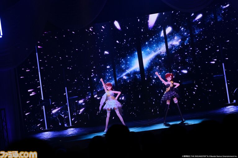 『アイマス』双海亜美・真美 twin live“ふたごぼしのつばさ”東京公演リポート。全曲ふたりでのステージで、新曲『北極星をズラしちゃえ！』でも一体感のあるパフォーマンスを披露。