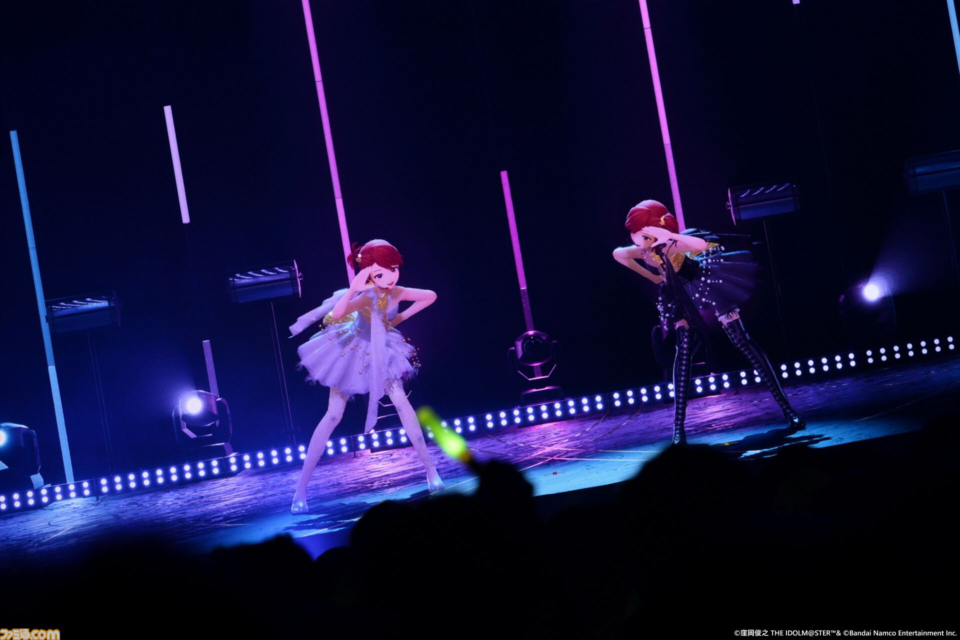 『アイマス』双海亜美・真美 twin live“ふたごぼしのつばさ”東京公演リポート。全曲ふたりでのステージで、新曲『北極星をズラしちゃえ！』でも一体感のあるパフォーマンスを披露。