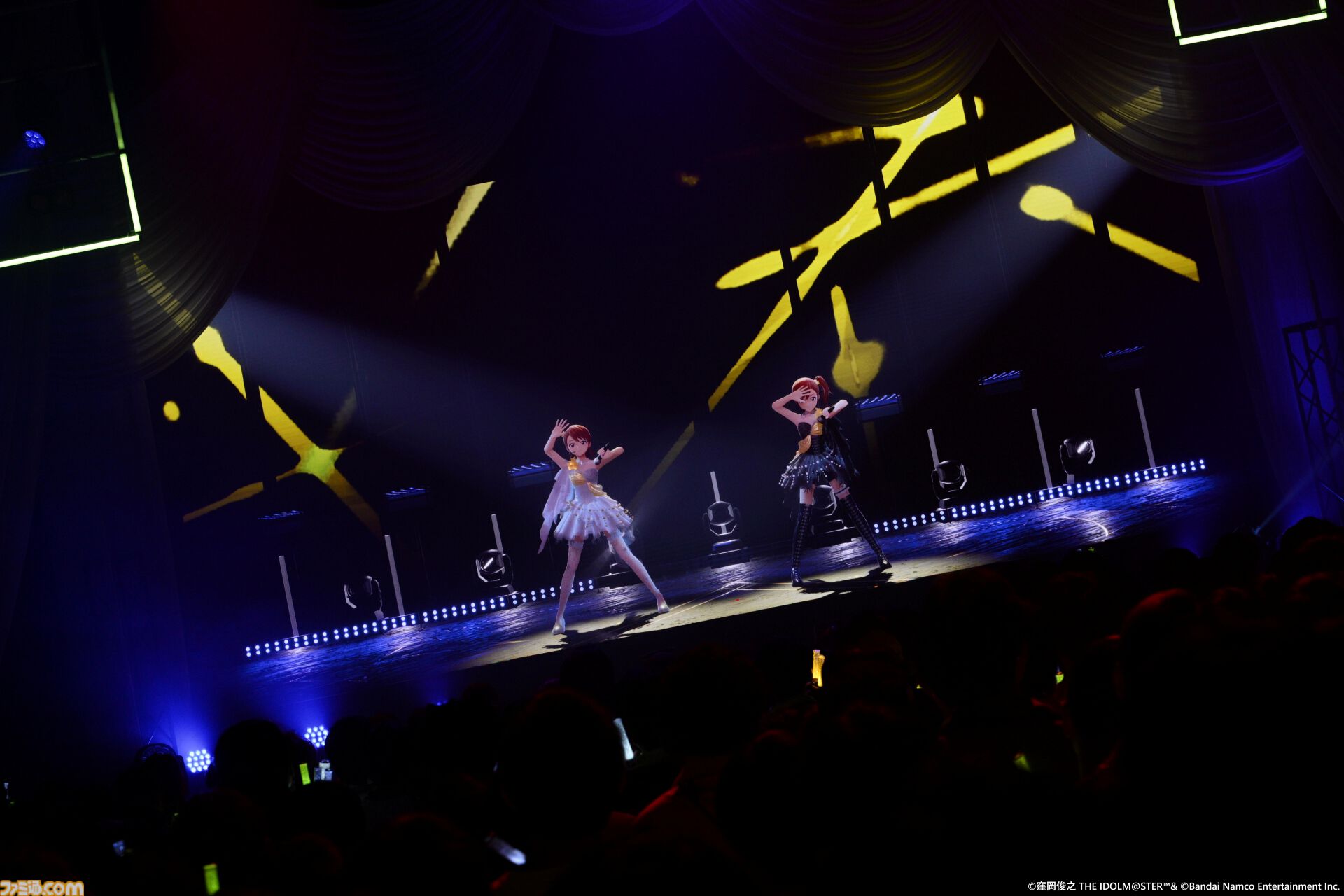 『アイマス』双海亜美・真美 twin live“ふたごぼしのつばさ”東京公演リポート。全曲ふたりでのステージで、新曲『北極星をズラしちゃえ！』でも一体感のあるパフォーマンスを披露。