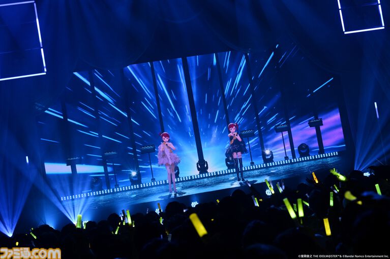 『アイマス』双海亜美・真美 twin live“ふたごぼしのつばさ”東京公演リポート。全曲ふたりでのステージで、新曲『北極星をズラしちゃえ！』でも一体感のあるパフォーマンスを披露。
