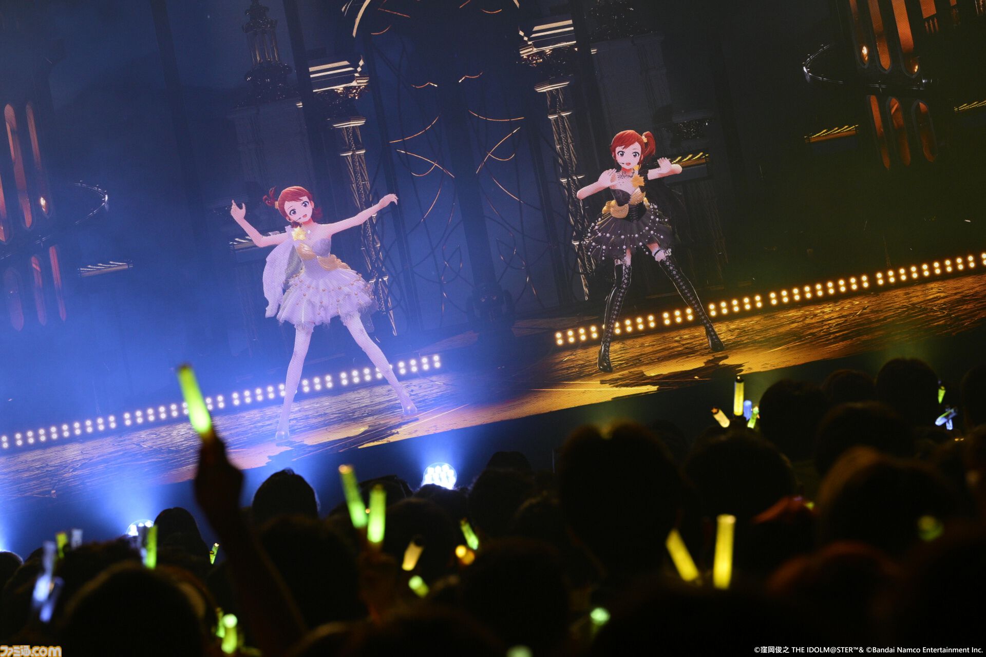 『アイマス』双海亜美・真美 twin live“ふたごぼしのつばさ”東京公演リポート。全曲ふたりでのステージで、新曲『北極星をズラしちゃえ！』でも一体感のあるパフォーマンスを披露。