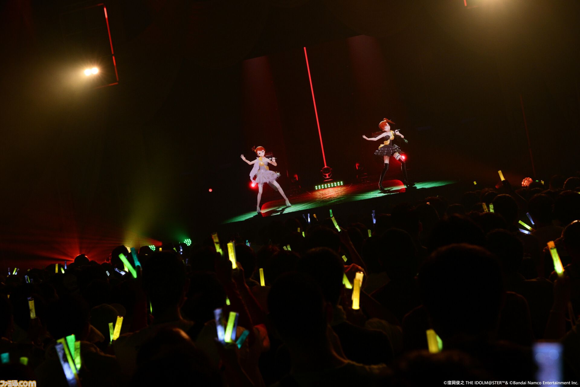 『アイマス』双海亜美・真美 twin live“ふたごぼしのつばさ”東京公演リポート。全曲ふたりでのステージで、新曲『北極星をズラしちゃえ！』でも一体感のあるパフォーマンスを披露。