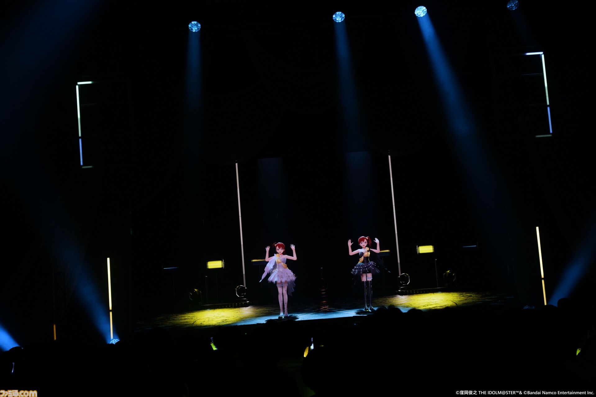 『アイマス』双海亜美・真美 twin live“ふたごぼしのつばさ”東京公演リポート。全曲ふたりでのステージで、新曲『北極星をズラしちゃえ！』でも一体感のあるパフォーマンスを披露。