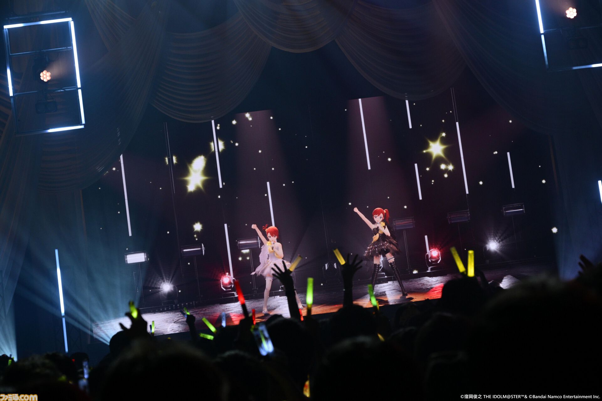 『アイマス』双海亜美・真美 twin live“ふたごぼしのつばさ”東京公演リポート。全曲ふたりでのステージで、新曲『北極星をズラしちゃえ！』でも一体感のあるパフォーマンスを披露。