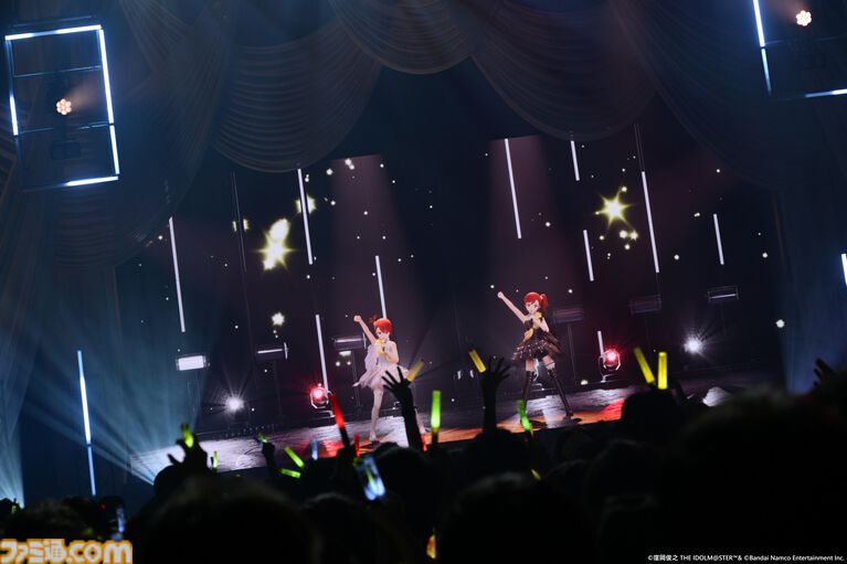 『アイマス』双海亜美・真美 twin live“ふたごぼしのつばさ”東京公演リポート。全曲ふたりでのステージで、新曲『北極星をズラしちゃえ！』でも一体感のあるパフォーマンスを披露。