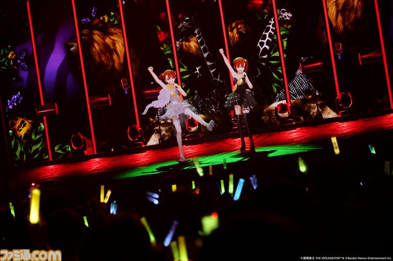 『アイマス』双海亜美・真美 twin live“ふたごぼしのつばさ”東京公演リポート。全曲ふたりでのステージで、新曲『北極星をズラしちゃえ！』でも一体感のあるパフォーマンスを披露。