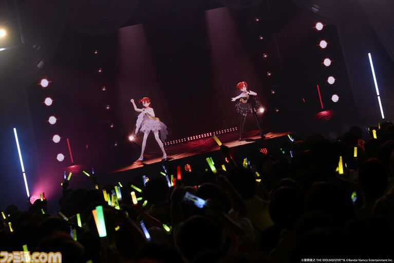 『アイマス』双海亜美・真美 twin live“ふたごぼしのつばさ”東京公演リポート。全曲ふたりでのステージで、新曲『北極星をズラしちゃえ！』でも一体感のあるパフォーマンスを披露。