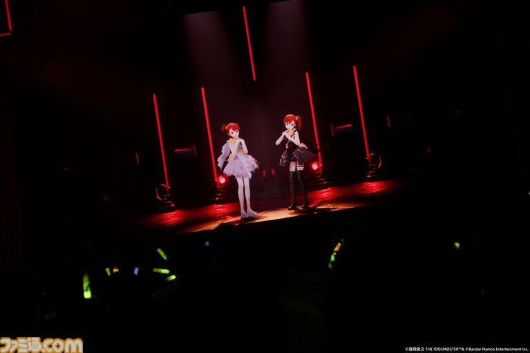 『アイマス』双海亜美・真美 twin live“ふたごぼしのつばさ”東京公演リポート。全曲ふたりでのステージで、新曲『北極星をズラしちゃえ！』でも一体感のあるパフォーマンスを披露。
