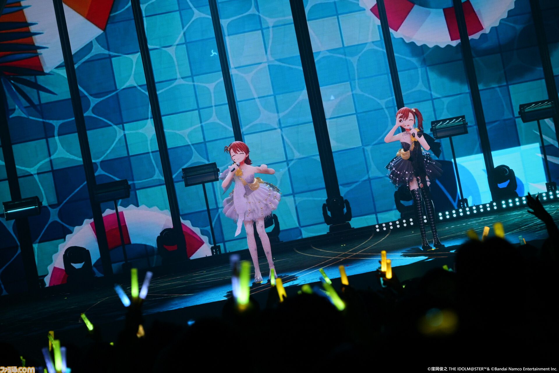 『アイマス』双海亜美・真美 twin live“ふたごぼしのつばさ”東京公演リポート。全曲ふたりでのステージで、新曲『北極星をズラしちゃえ！』でも一体感のあるパフォーマンスを披露。