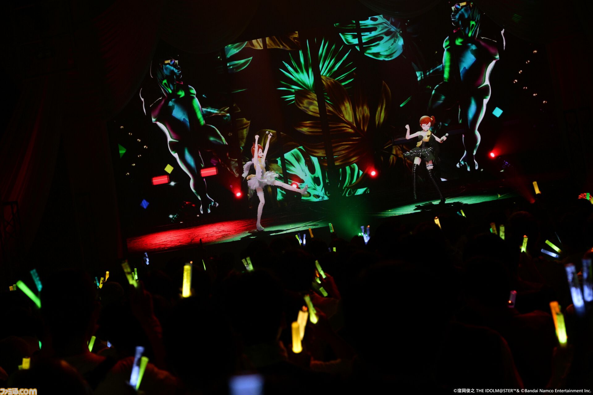 『アイマス』双海亜美・真美 twin live“ふたごぼしのつばさ”東京公演リポート。全曲ふたりでのステージで、新曲『北極星をズラしちゃえ！』でも一体感のあるパフォーマンスを披露。