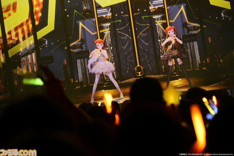 『アイマス』双海亜美・真美 twin live“ふたごぼしのつばさ”東京公演リポート。全曲ふたりでのステージで、新曲『北極星をズラしちゃえ！』でも一体感のあるパフォーマンスを披露。