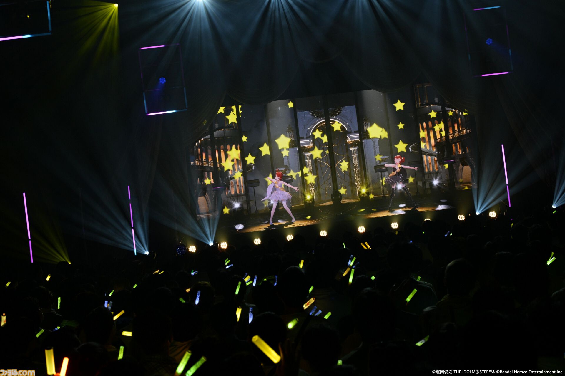 『アイマス』双海亜美・真美 twin live“ふたごぼしのつばさ”東京公演リポート。全曲ふたりでのステージで、新曲『北極星をズラしちゃえ！』でも一体感のあるパフォーマンスを披露。