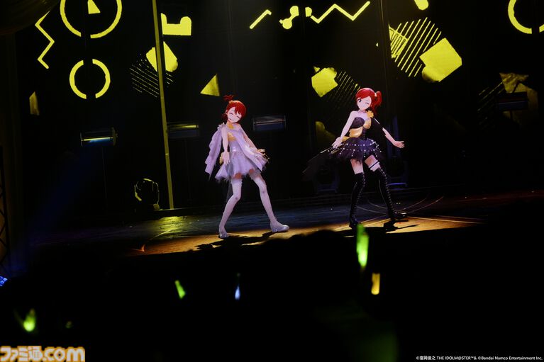 『アイマス』双海亜美・真美 twin live“ふたごぼしのつばさ”東京公演リポート。全曲ふたりでのステージで、新曲『北極星をズラしちゃえ！』でも一体感のあるパフォーマンスを披露。