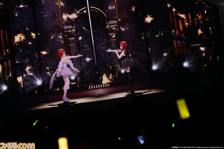 『アイマス』双海亜美・真美 twin live“ふたごぼしのつばさ”東京公演リポート。全曲ふたりでのステージで、新曲『北極星をズラしちゃえ！』でも一体感のあるパフォーマンスを披露。
