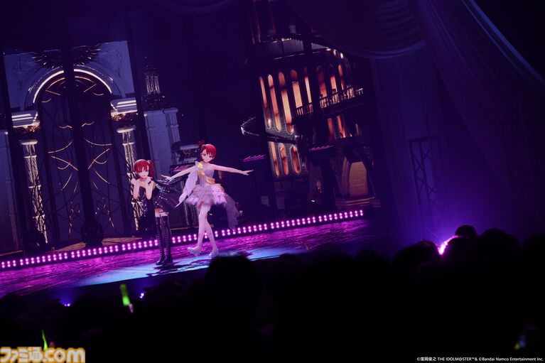 『アイマス』双海亜美・真美 twin live“ふたごぼしのつばさ”東京公演リポート。全曲ふたりでのステージで、新曲『北極星をズラしちゃえ！』でも一体感のあるパフォーマンスを披露。