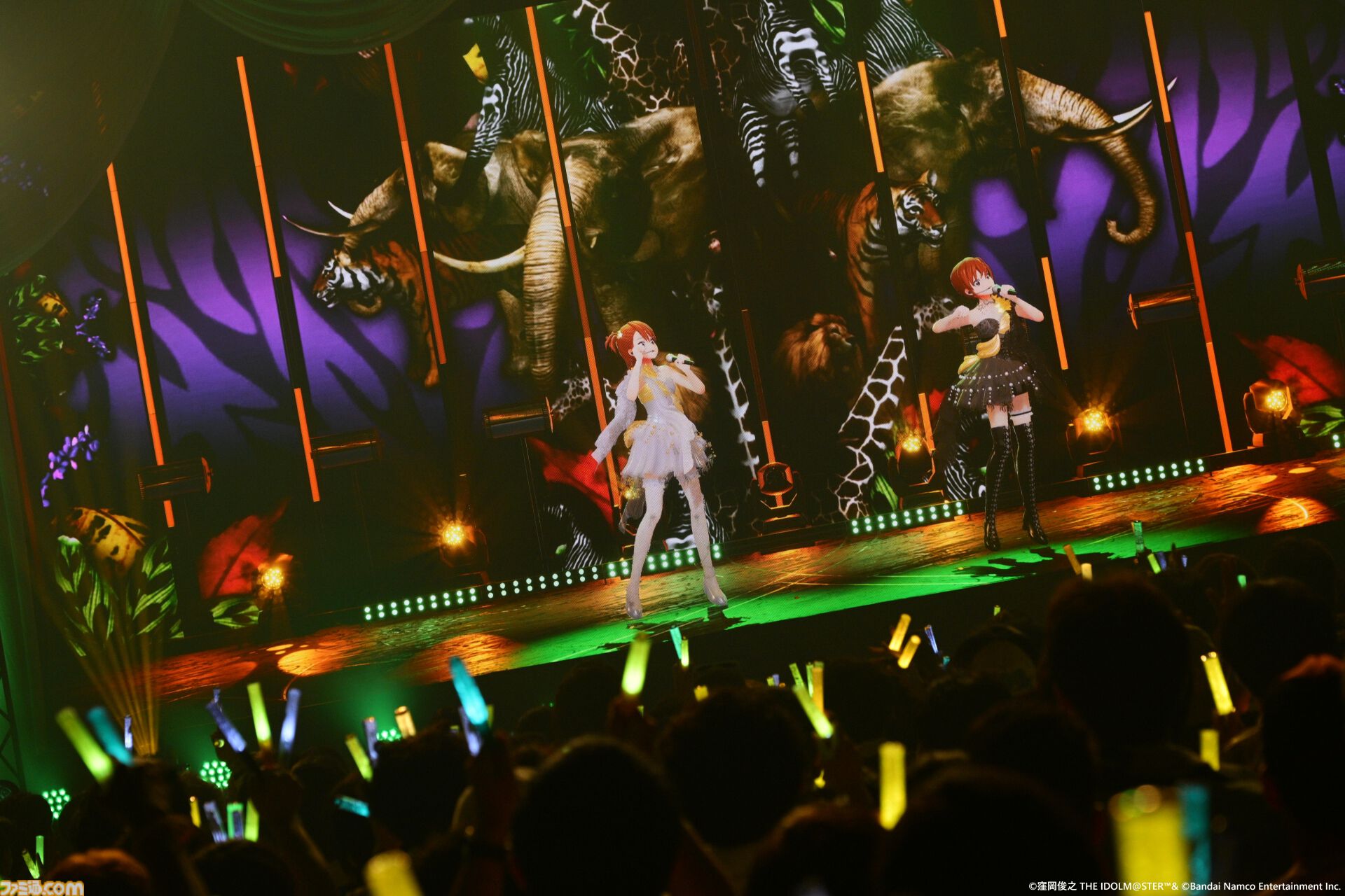 『アイマス』双海亜美・真美 twin live“ふたごぼしのつばさ”東京公演リポート。全曲ふたりでのステージで、新曲『北極星をズラしちゃえ！』でも一体感のあるパフォーマンスを披露。