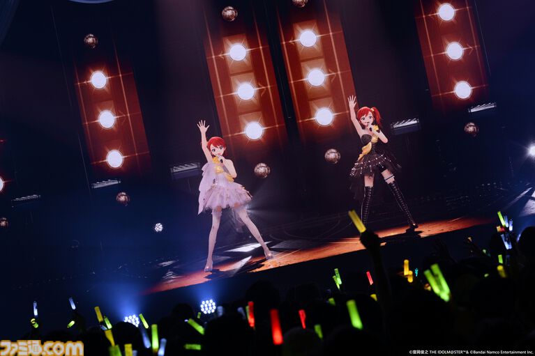 『アイマス』双海亜美・真美 twin live“ふたごぼしのつばさ”東京公演リポート。全曲ふたりでのステージで、新曲『北極星をズラしちゃえ！』でも一体感のあるパフォーマンスを披露。