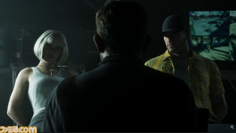 『GTA6』26分の長尺映像でついにゲームプレイ初公開。犬とじゃれるシーン、盗んだ車を中継するストリーマーのライブ配信など、新要素続々