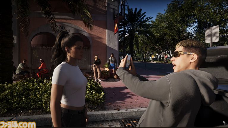 『GTA6』26分の長尺映像でついにゲームプレイ初公開。犬とじゃれるシーン、盗んだ車を中継するストリーマーのライブ配信など、新要素続々