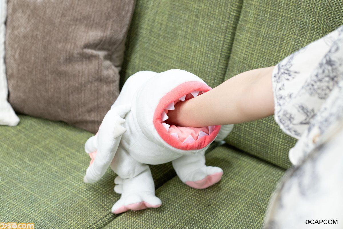 『モンハン』フルフルがカプッと噛みつくぬいぐるみがプライズ品として登場。8月5週目より対象店舗に入荷【モンスターハンター】